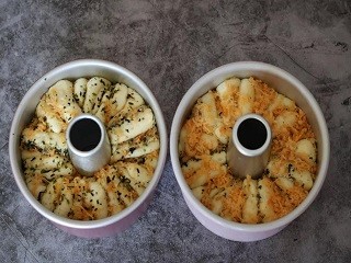 千层肉松海苔面包怎么做