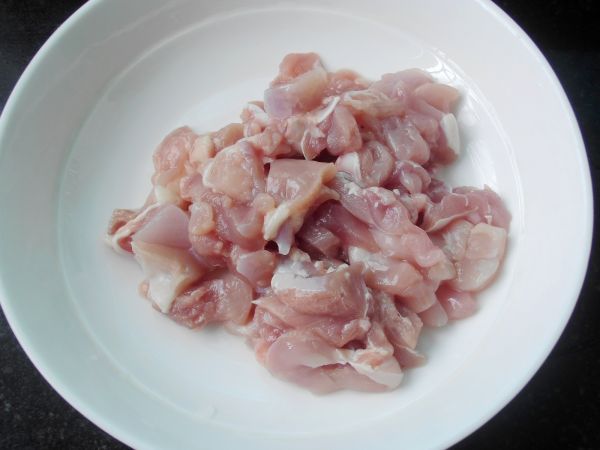BBQ鸡肉核桃披萨