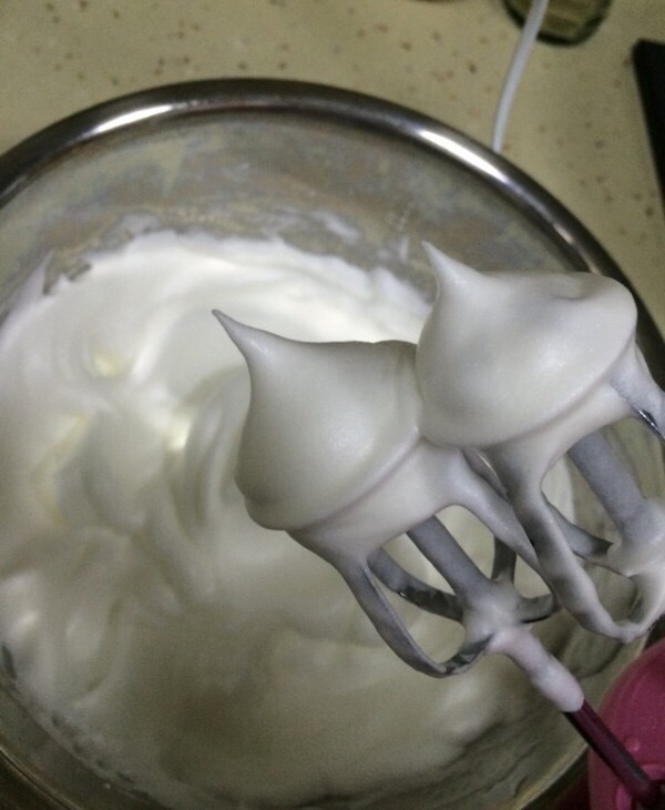 巧克力豆戚风纸杯蛋糕