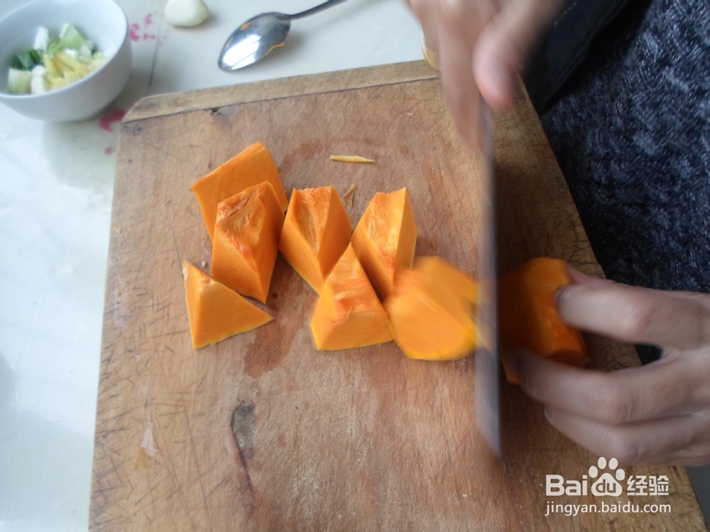 如何在家做焖面