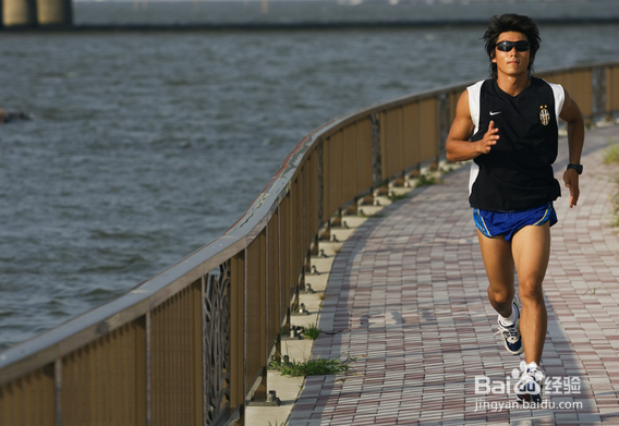 阴囊潮湿怎么治疗