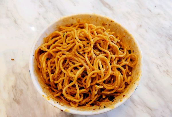家庭自制正宗风吹凉面