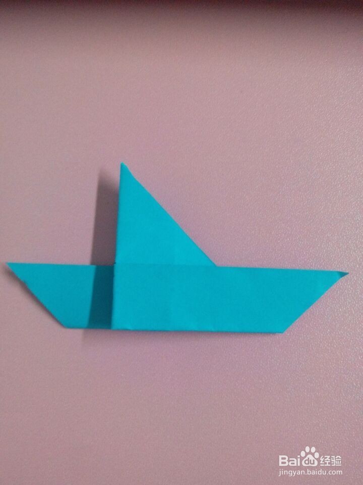 如何折湛蓝的帆船