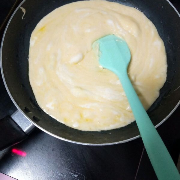 草莓果干牛轧糖