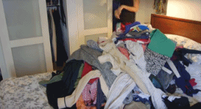 小卧室如何放大衣柜，4招教你解决卧室收纳难题