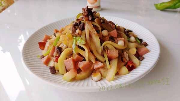 蒜辣肉粒脆瓜条