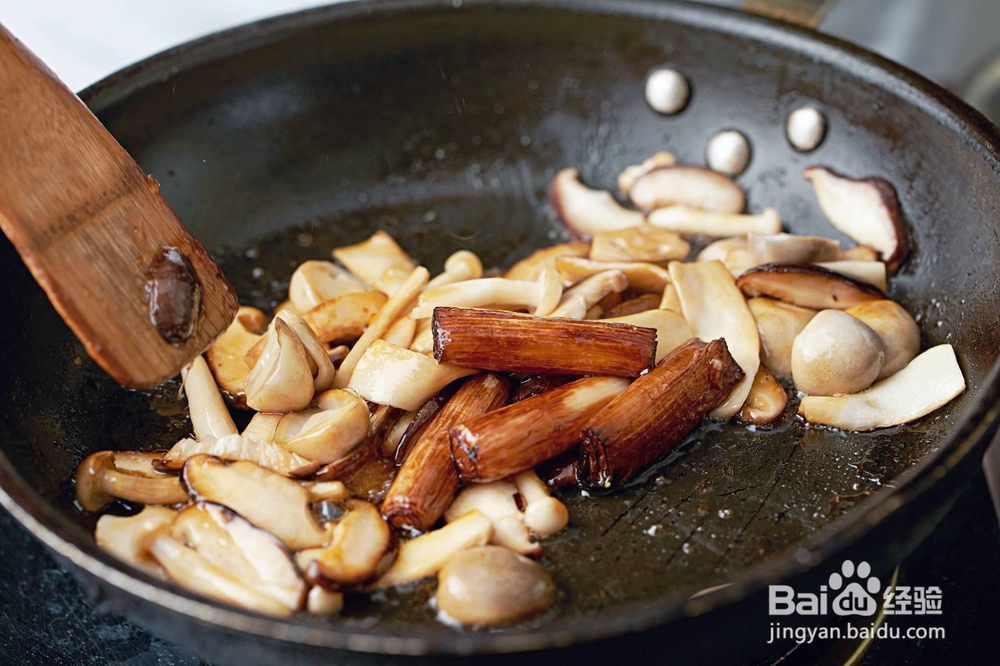 葱烧蘑菇的做法