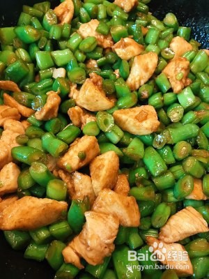 孜然豆角鸡丁怎么做