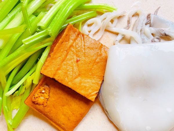 零卡菜品芹菜目鱼