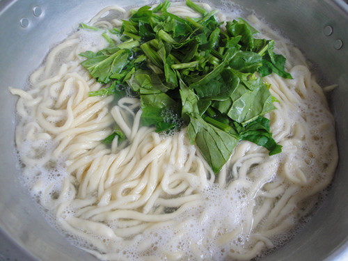 这种做法的家常小拉面，吃了一次就难以忘怀！