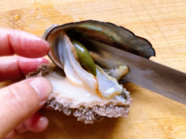 河虾籽豉油蒸鲍鱼