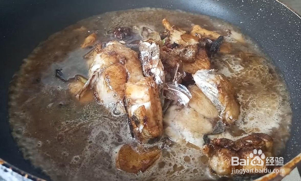 家常酱烧鲅鱼块的做法