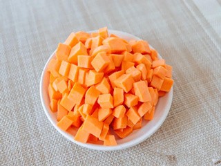 红薯奶酪披萨怎么做？