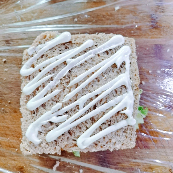 超级金枪鱼肉松三明治