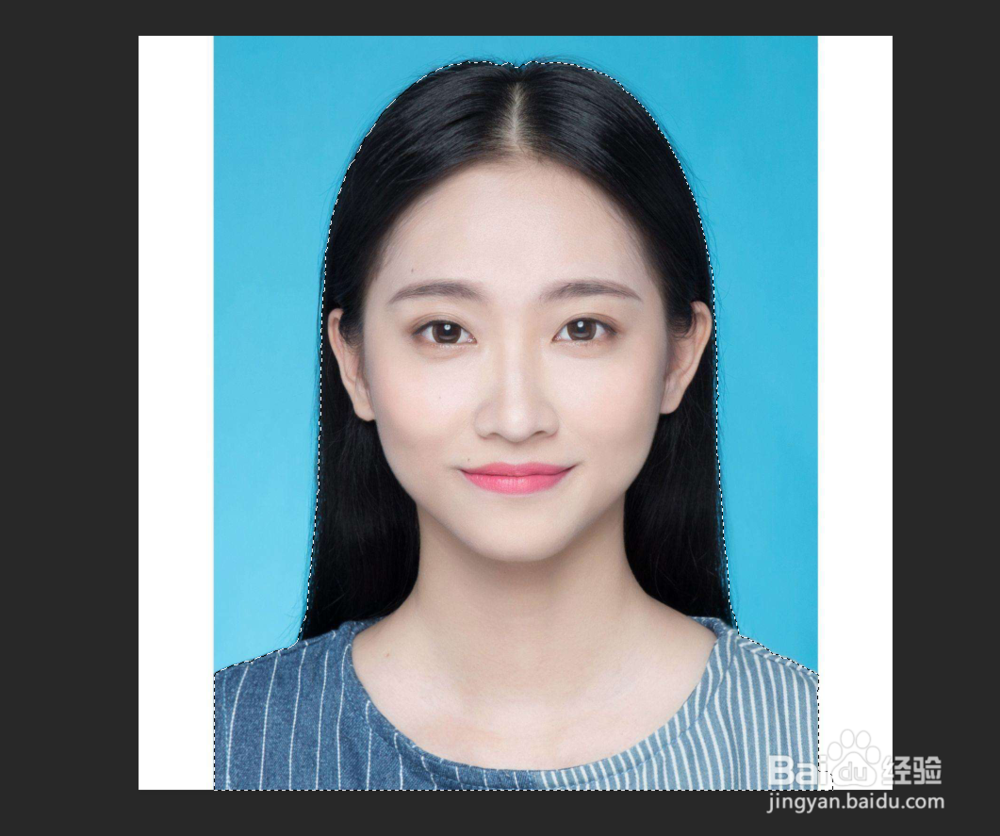 PS中,如何自己制作证件照。
