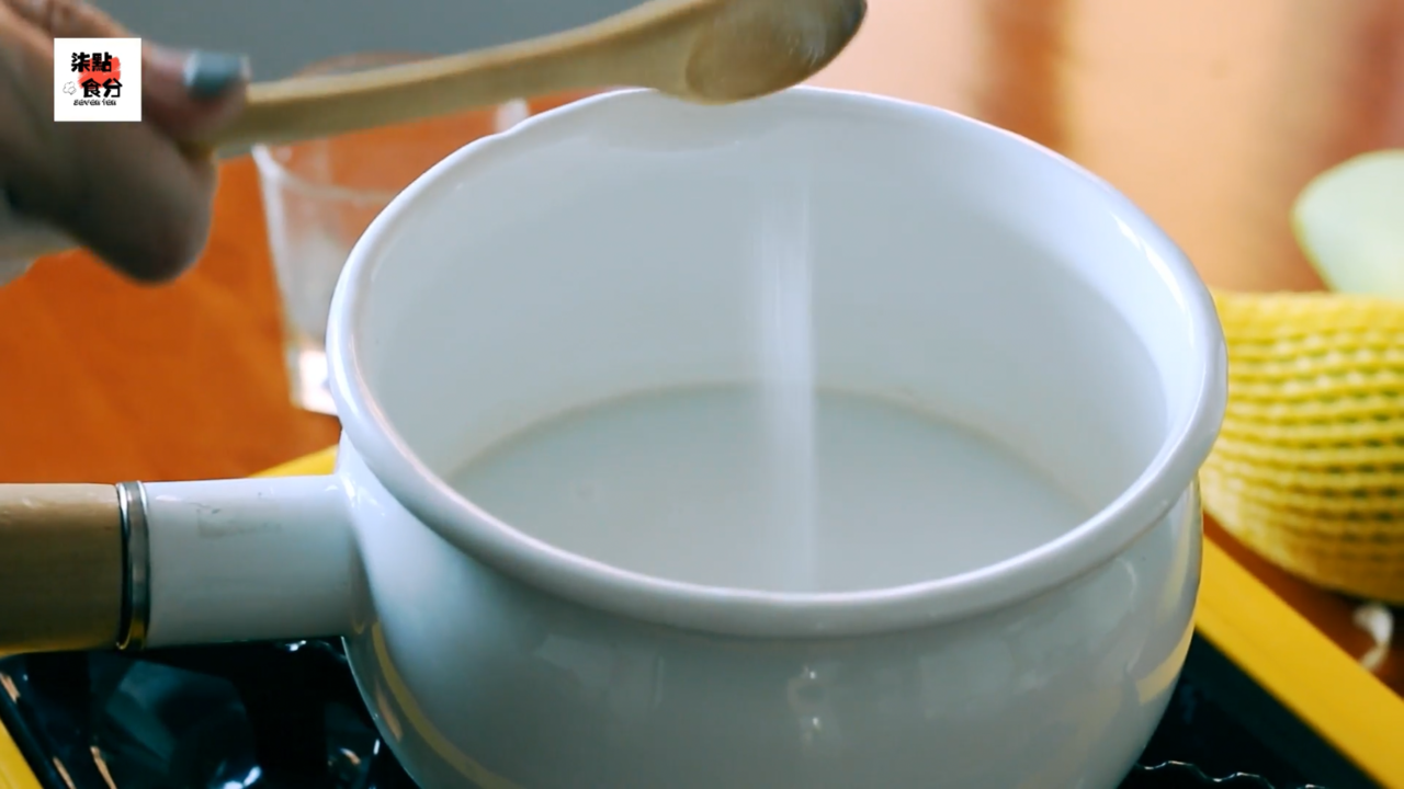 泰式芒果糯米饭香甜可口哟!