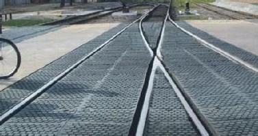 P50橡胶道口板的不同之处