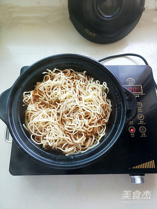豆角土豆焖面