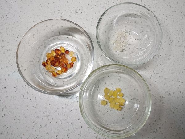 蔓越莓桃胶雪燕羹