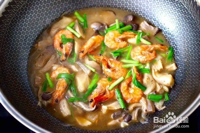 怎么做蘑菇海虾汤