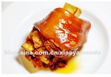 去除蹄髈肥腻口感的私房秘籍——秘制东坡肘子