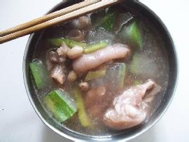 花生冬瓜炖猪蹄做法介绍