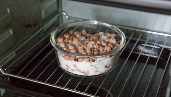 盐焗椒香花生米