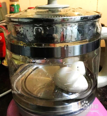 雪耳红枣鸡蛋糖水