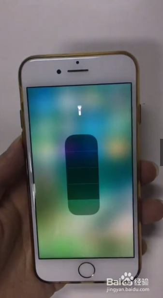 如何调节手电筒的亮度