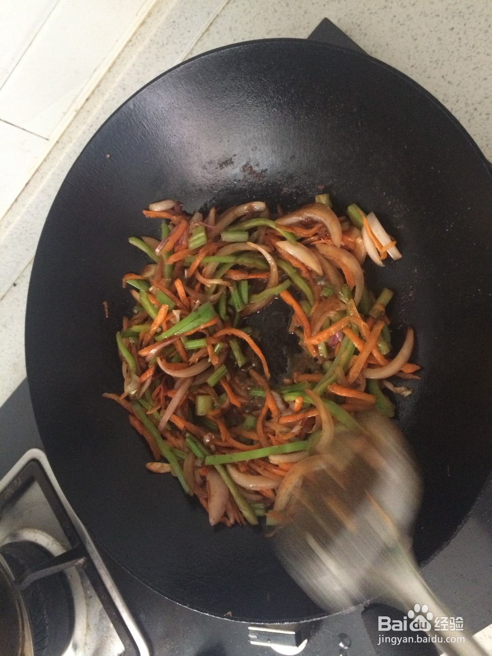 如何做一份美味的炒凉皮？