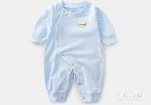 周末带小宝宝外出玩耍,需要带什么物品?