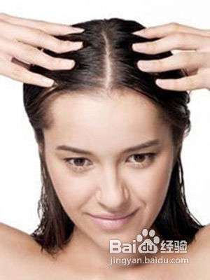 夏天头发油腻怎么办