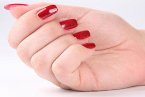 指甲周围长倒刺，一招就能轻松解决