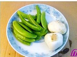 优雅吃素,轻松瘦身——甜豆炒百合