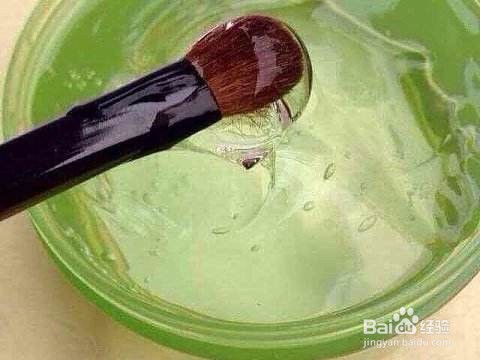 痘痘一直焖在里面怎么办