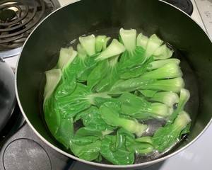 烫青菜的做法