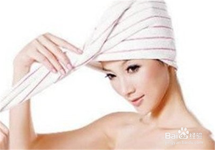 冬天有哪些让头发快速变干的方法?