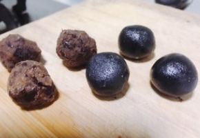 四味汤圆的做法
