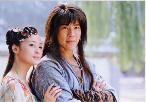 有一部电视剧里面有四块麒麟玉佩这部电视剧叫什么名，是一部武侠玄幻电视剧