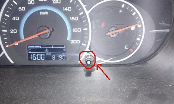 奥迪A6L怎样调试时间啊