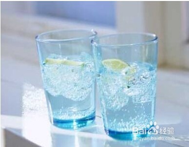 怎么喝水最健康 最合理，每天喝多少水合适？