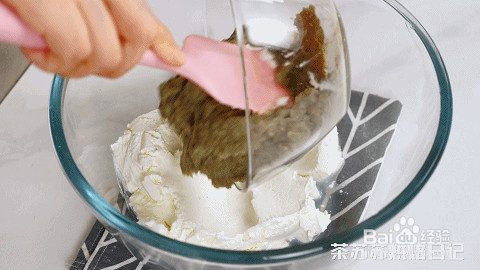 绿豆沙牛乳提拉米苏的做法