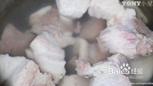 红烧肉和豆制品的荤素完美结合-----油豆腐烧肉