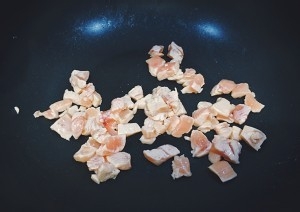 食补养生味噌秋葵炒鸡胸