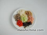 八宝鸡肉卷的做法