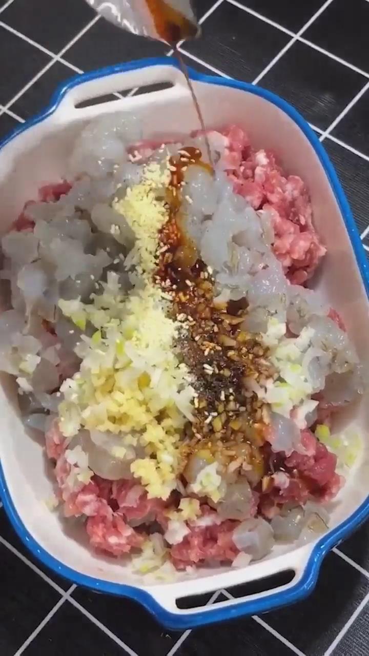 油炸猪肉卷怎么做？