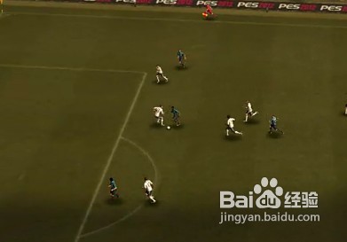 实况足球2012四种强力过人方法