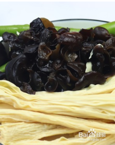 木耳炒腐竹怎么做