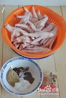 秘制红烧鸡爪的做法