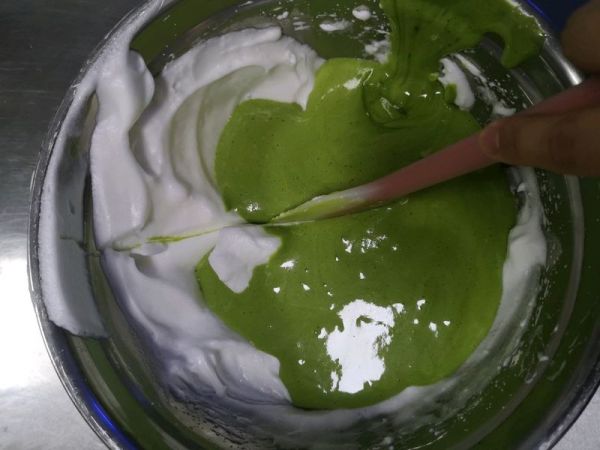 抹茶奶油蛋糕卷